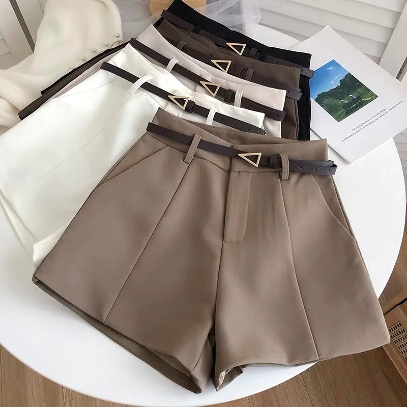 Shorts Anastácia com Cinto de Brinde