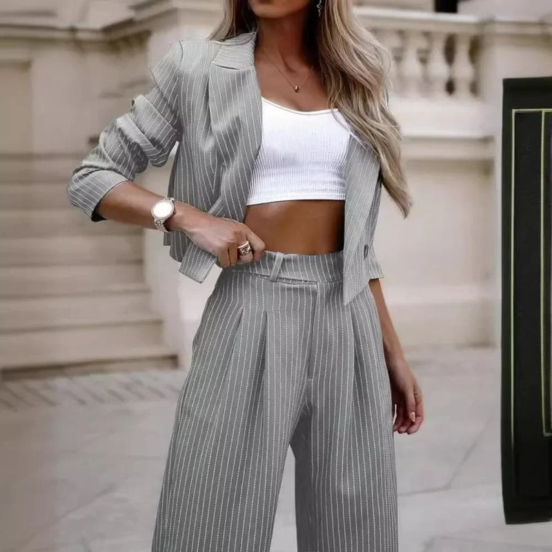 Conjunto de Alfaiataria Kiara