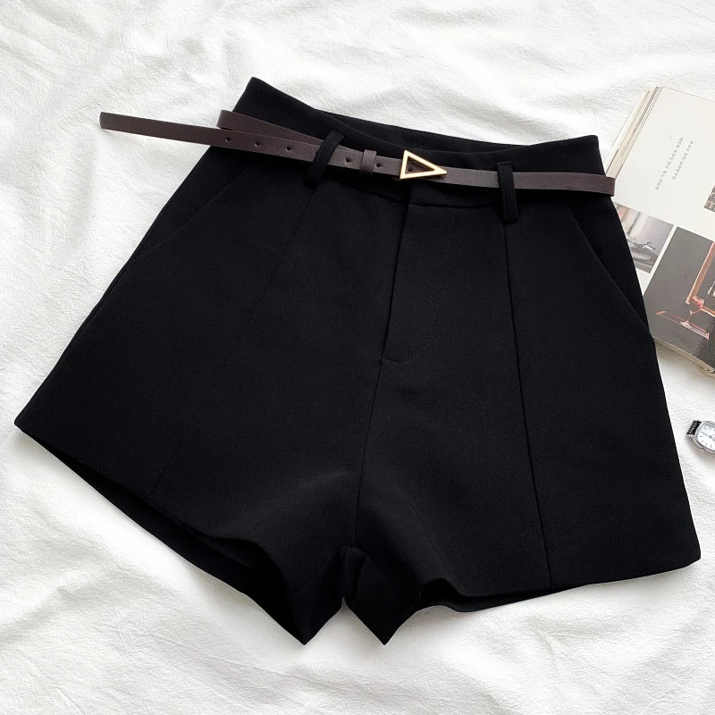 Shorts Anastácia com Cinto de Brinde