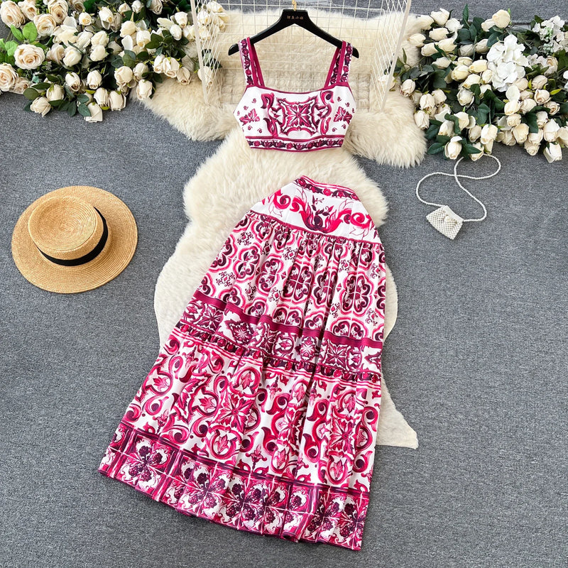 Conjunto Meryen Top Curto  + Saia Longa